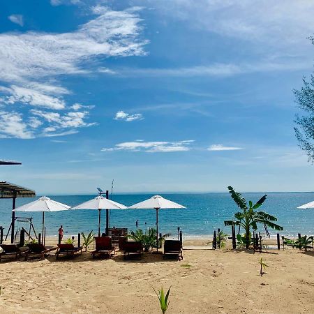 Naroth Beach Bungalow Prek Svay Village Exterior photo