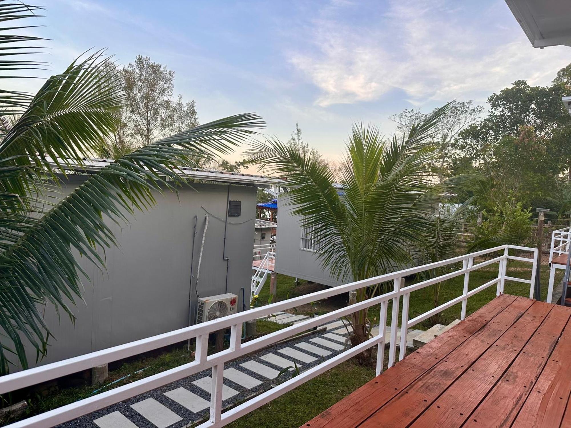 Naroth Beach Bungalow Prek Svay Village Exterior photo