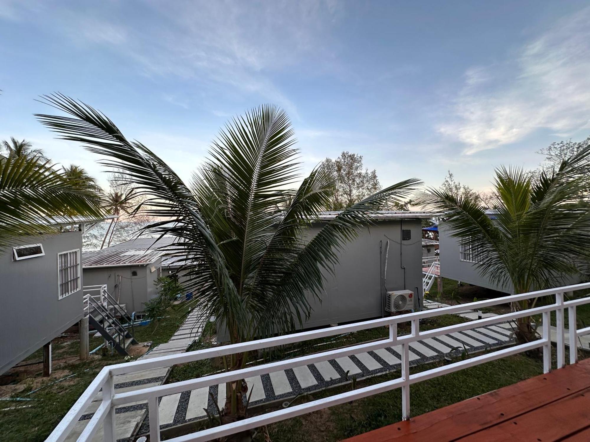 Naroth Beach Bungalow Prek Svay Village Exterior photo