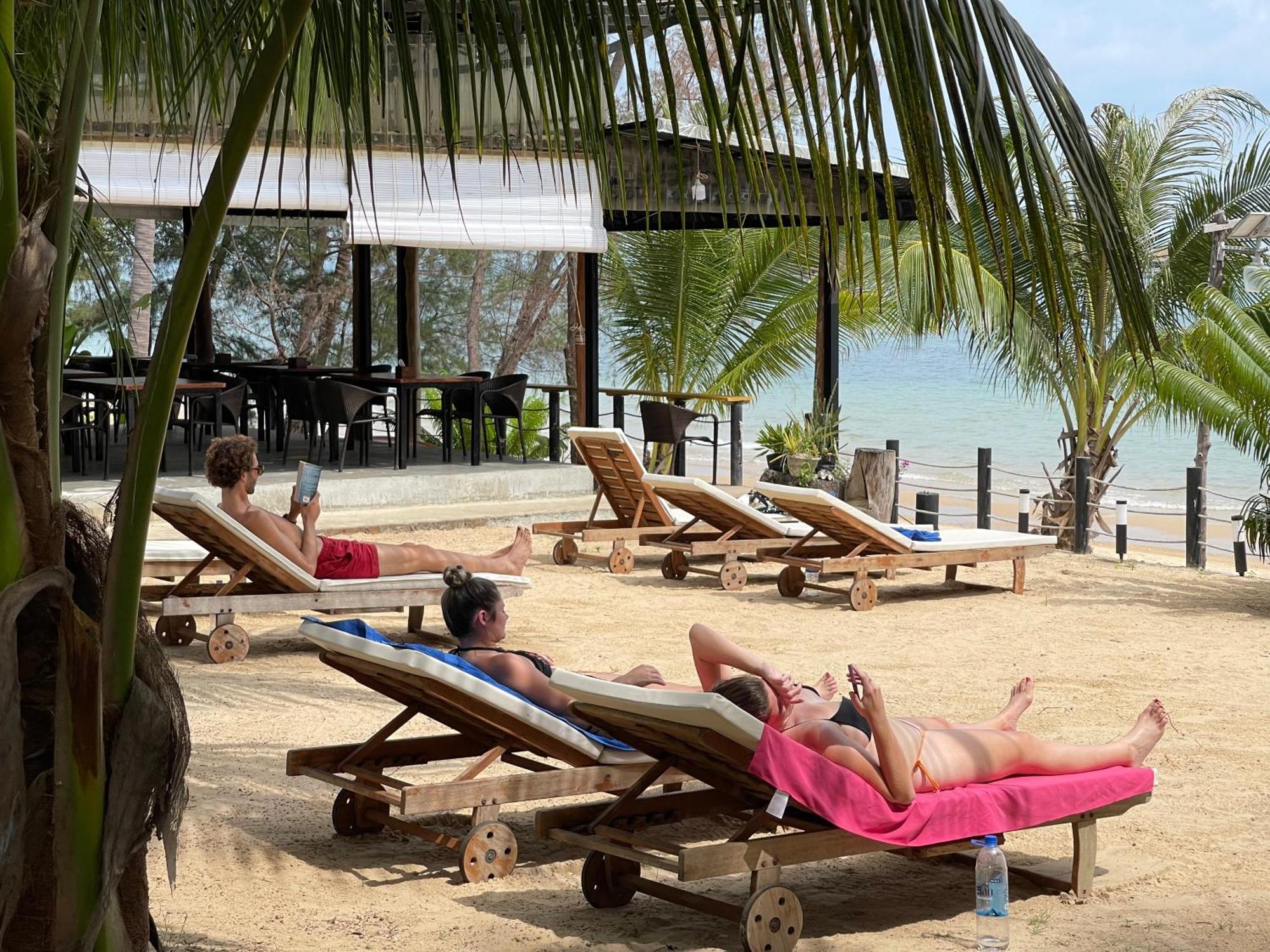 Naroth Beach Bungalow Prek Svay Village Exterior photo